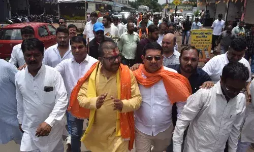 खंडवा के लिए सांसद विवेक बंटी साहू की पदयात्रा रवाना