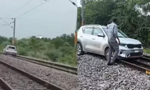 यूपी की महिला ने तेलंगाना में किया बड़ा खेल, रेलवे ट्रैक पर कार दौड़ाती आई नजर, वीडियो हो रहा वायरल