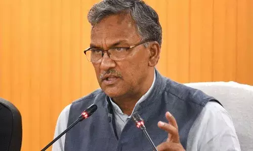 इमरजेंसी की सपोर्ट में BJP नेता त्रिवेंद्र सिंह रावत का हमला, कहा - इंदीरा गांधी ने सत्ता बचाने के लिए लिया फैसला