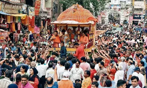महाप्रभु के दर्शन को उमड़ा जनसैलाब