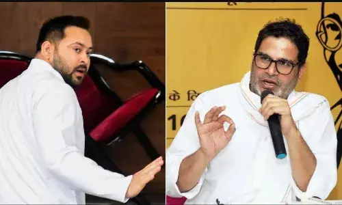 तेजस्वी के 10 हजार पेन बांटने वाली योजना पर गरमाई सियासत, प्रशांत किशोर ने किया कटाक्ष, कहा- पेन नहीं बंदूक बांटने की...