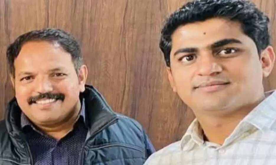 नाबालिग से छेड़छाड़ मामले में कोंचिग क्लास के पवार और खाटोकर गिरफ्तार नाबालिग से छेड़छाड़ मामले में कोंचिग क्लास के पवार और खाटोकर गिरफ्तार