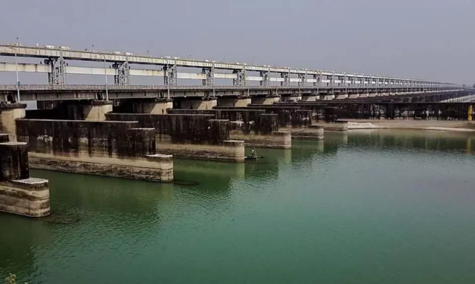 दशकों पुराना गंगा जल समझौता समाप्त होने की कगार पर... सूत्रों के मुताबिक भारत उठा सकता है ये बड़ा कदम... बांग्लादेश सरकार की बढ़ रही बेचैनी... जानिए क्या है दोनों देशों के बीच का मामला? दशकों पुराना गंगा जल समझौता समाप्त होने की कगार पर... सूत्रों के मुताबिक भारत उठा सकता है ये बड़ा कदम... बांग्लादेश सरकार की बढ़ रही बेचैनी... जानिए क्या है दोनों देशों के बीच का मामला?