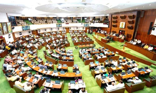 विधानमंडल के दोनों सदनों में पेश हुईं 57 हजार करोड़ की पूरक मांग, कुंभ के लिए हजार करोड़ का प्रावधान