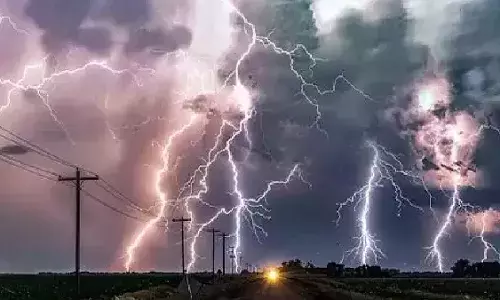 राज्य में दो साल में आकाशीय बिजली गिरने से हुई 417 लोगों की मौत