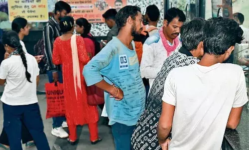 तत्काल टिकट में नया सिस्टम, ब्रोकर से मिली राहत पर ओटीपी में दिक्कत