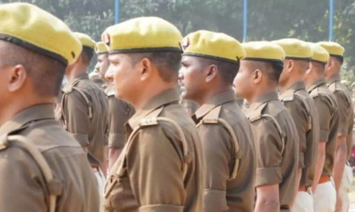 हिमाचल पुलिस भर्ती में नकल का मामला, हाई कोर्ट ने लोक सेवा आयोग और पुलिस अधिकारियों से मांगा जवाब हिमाचल पुलिस भर्ती में नकल का मामला, हाई कोर्ट ने लोक सेवा आयोग और पुलिस अधिकारियों से मांगा जवाब