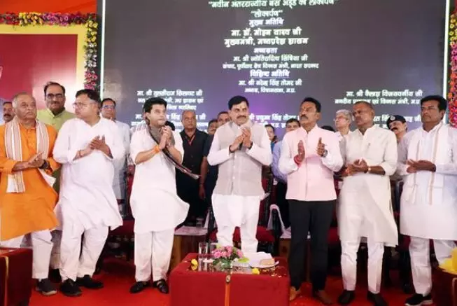 ग्वालियर-चंबल क्षेत्र बनेगा विकास का नया केंद्र - मुख्यमंत्री डॉ. यादव ग्वालियर-चंबल क्षेत्र बनेगा विकास का नया केंद्र - मुख्यमंत्री डॉ. यादव