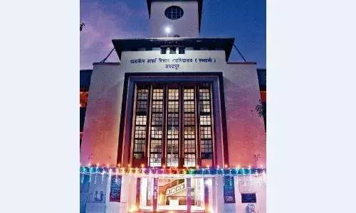 साइंस कॉलेज में प्राचार्य की कुर्सी को लेकर चल रहा विवाद थमा