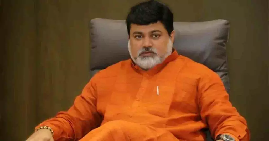 नौकरी के लिए नकली दिव्यांग प्रमाणपत्र देने वाले डॉक्टरों के खिलाफ होगी कार्रवाई- उदय सामंत नौकरी के लिए नकली दिव्यांग प्रमाणपत्र देने वाले डॉक्टरों के खिलाफ होगी कार्रवाई- उदय सामंत