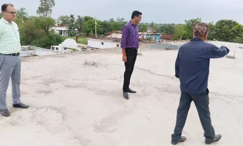 डीईओ व निपनिया प्राचार्य को कलेक्टर ने जारी किया शोकॉज नोटिस