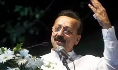फर्जी कागजातों पर बाबा सिद्दीकी का मोबाइल नंबर हासिल करने की कोशिश, दिल्ली से आरोपी गिरफ्तार