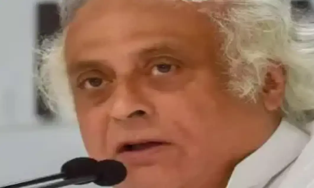 कांग्रेस ने भारत - पाकिस्तान के बीच सीजफायर के दावे को लेकर फिर साधा निशाना कांग्रेस ने भारत - पाकिस्तान के बीच सीजफायर के दावे को लेकर फिर साधा निशाना