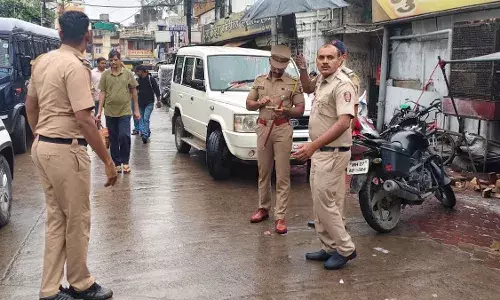 अमरावती के सरोज टॉकीज के पास बस में बम मिलने का पुलिस को आया फेक कॉल,
