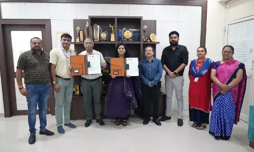 रबीन्द्रनाथ टैगोर विश्वविद्यालय और जवाहरलाल नेहरू कैंसर अस्पताल एवं रिसर्च संस्थान के मध्य एमओयू हुआ