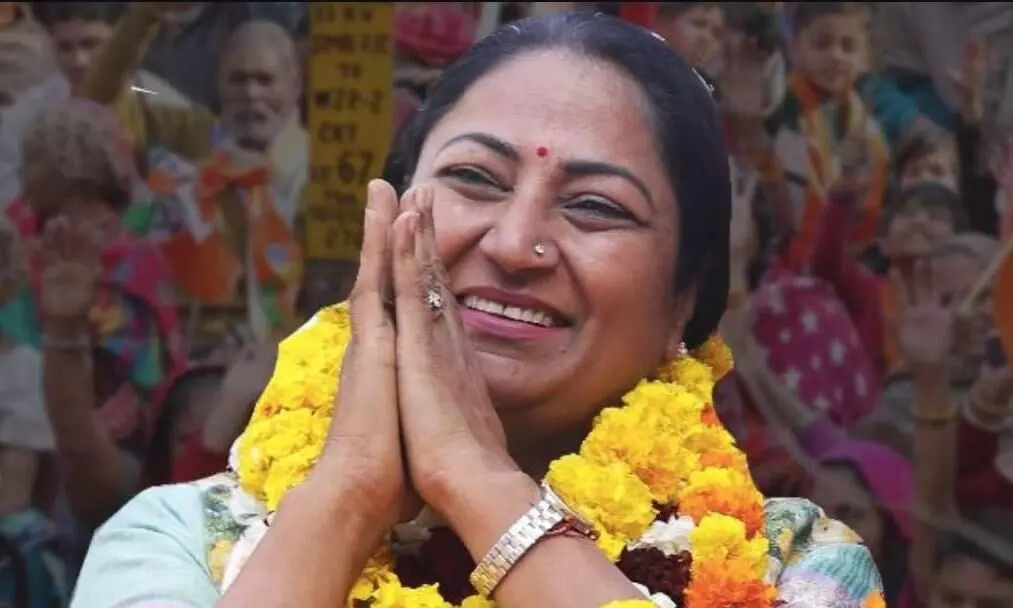 दिल्ली मुख्यमंत्री रेखा गुप्ता के मायामहल को लेकर गरमाई सियासत, पीडब्ल्यूडी ने रद्द किया टेंडर दिल्ली मुख्यमंत्री रेखा गुप्ता के मायामहल को लेकर गरमाई सियासत, पीडब्ल्यूडी ने रद्द किया टेंडर