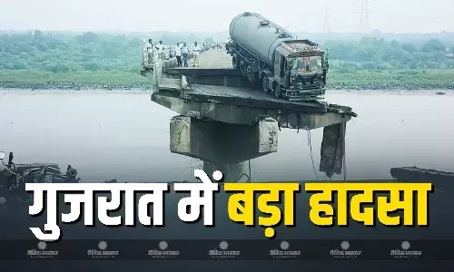 गुजरात में भीषण हादसा, अचानक ढहा महिसागर नदी पर बना पुल, 9 की मौत, बचाव अभियान जारी