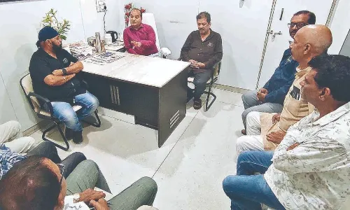 निगम की सीमा में एक भी स्टॉपेज नहीं, बस ऑपरेटर्स 10 से हड़ताल पर