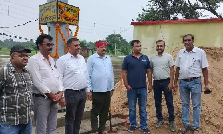 कंकाली माता मंदिर परिसर में हाई मास्क लाईट से होगी रोशनी, जेके सीमेण्ट ने सीएसआर से दी सौगात कंकाली माता मंदिर परिसर में हाई मास्क लाईट से होगी रोशनी, जेके सीमेण्ट ने सीएसआर से दी सौगात
