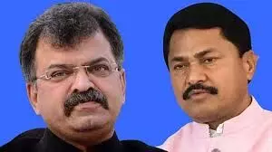 शाहपुर स्कूल में छात्राओं के कपड़े उतरवाने की घटना में दोषियों पर कड़ी कार्रवाई के निर्देश- गिरीश महाजन शाहपुर स्कूल में छात्राओं के कपड़े उतरवाने की घटना में दोषियों पर कड़ी कार्रवाई के निर्देश- गिरीश महाजन