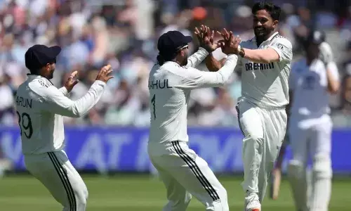 लॉर्ड्स टेस्ट के पहले दिन इंग्लैंड का स्कोर 251/4, जो रूट 99 रन पर नाबाद लौटे, नीतीश रेड्डी ने लिए दो विकेट