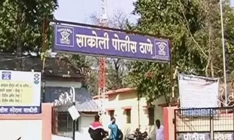 सोनोग्राफी करने नाम पर नाबालिग के साथ डॉक्टर ने किया दुराचार सोनोग्राफी करने नाम पर नाबालिग के साथ डॉक्टर ने किया दुराचार