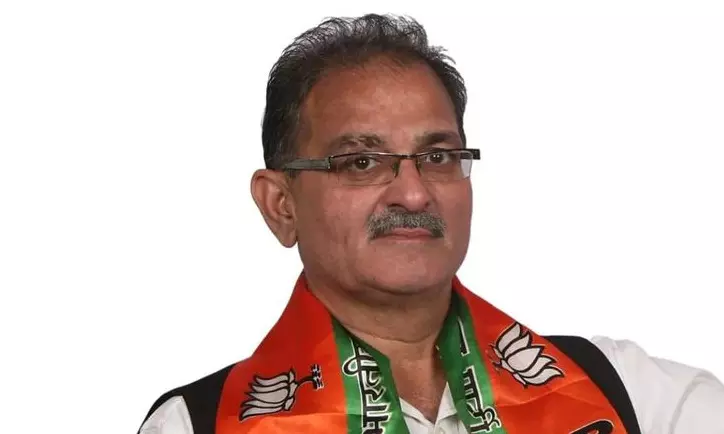 बीजेपी नेता कविंदर गुप्ता ने कांग्रेस पर साधा निशाना, चुनाव आयोग पर आरोप लगाने को लेकर सुनाई खरी-खरी बीजेपी नेता कविंदर गुप्ता ने कांग्रेस पर साधा निशाना, चुनाव आयोग पर आरोप लगाने को लेकर सुनाई खरी-खरी