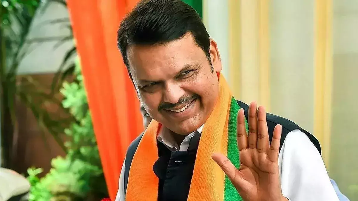 धर्म परिवर्तन कर आरक्षण का लाभ उठाने वालों के खिलाफ होगी कार्रवाई- देवेंद्र फडणवीस
