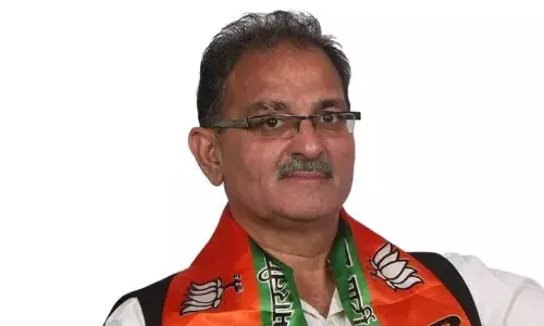 बीजेपी नेता कविंदर गुप्ता ने कांग्रेस पर साधा निशाना, चुनाव आयोग पर आरोप लगाने को लेकर सुनाई खरी-खरी