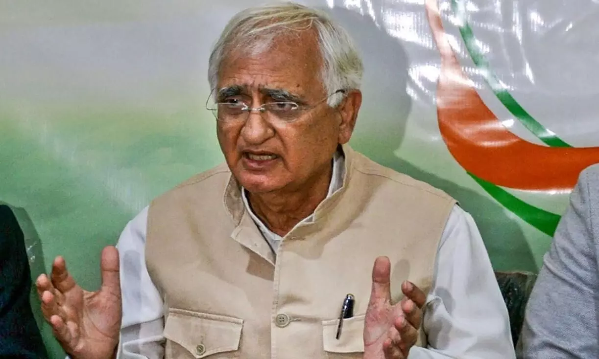 कांग्रेस नेता सलमान खुर्शीद ने नीतीश सरकार को लिया आड़े हाथ, राज्य में कानून व्यवस्था को लेकर घेरा कांग्रेस नेता सलमान खुर्शीद ने नीतीश सरकार को लिया आड़े हाथ, राज्य में कानून व्यवस्था को लेकर घेरा