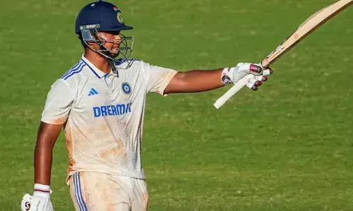 वनडे और टी20 में धमाकेदार बैटिंग करने वाले वैभव सूर्यवंशी टेस्ट में हुए फेल, महज इतने रन बनाकर हुए आउट