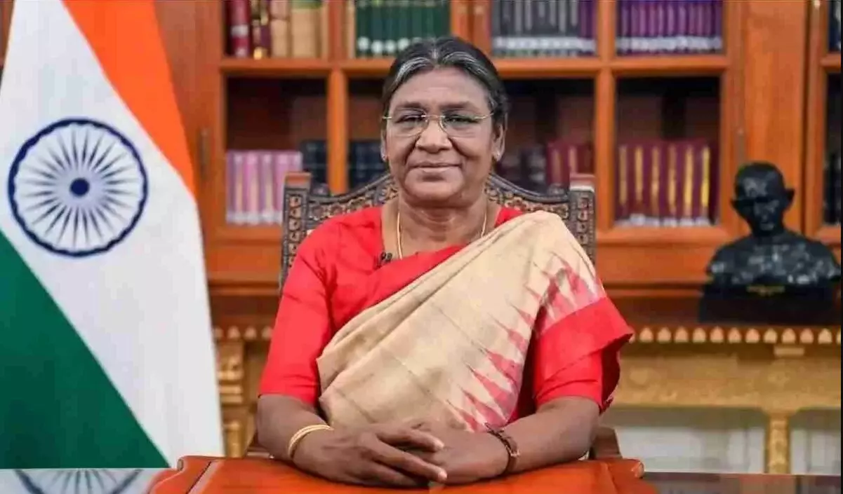 ओडिशा में दो दिवसीय दौरे पर रहेंगी राष्ट्रपति मुर्मू, कई कार्यक्रमों में होगी शामिल ओडिशा में दो दिवसीय दौरे पर रहेंगी राष्ट्रपति मुर्मू, कई कार्यक्रमों में होगी शामिल