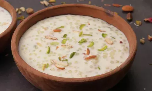 सावन के सोमवार को रखा है व्रत, तो खाएं साबूदाना की खीर, खाकर मन हो जाएगा खुश, मिंटों में बनकर हो जाएगी तैयार, यहां देखें रेसिपी
