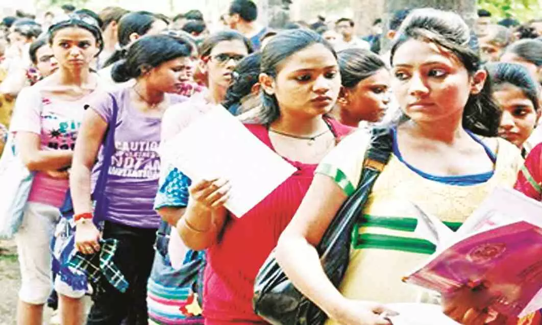 सेंड बैक फॉर्म बंद हॉस्टल में प्रवेश नहीं, समन्वय की है भारी कमी सेंड बैक फॉर्म बंद हॉस्टल में प्रवेश नहीं, समन्वय की है भारी कमी