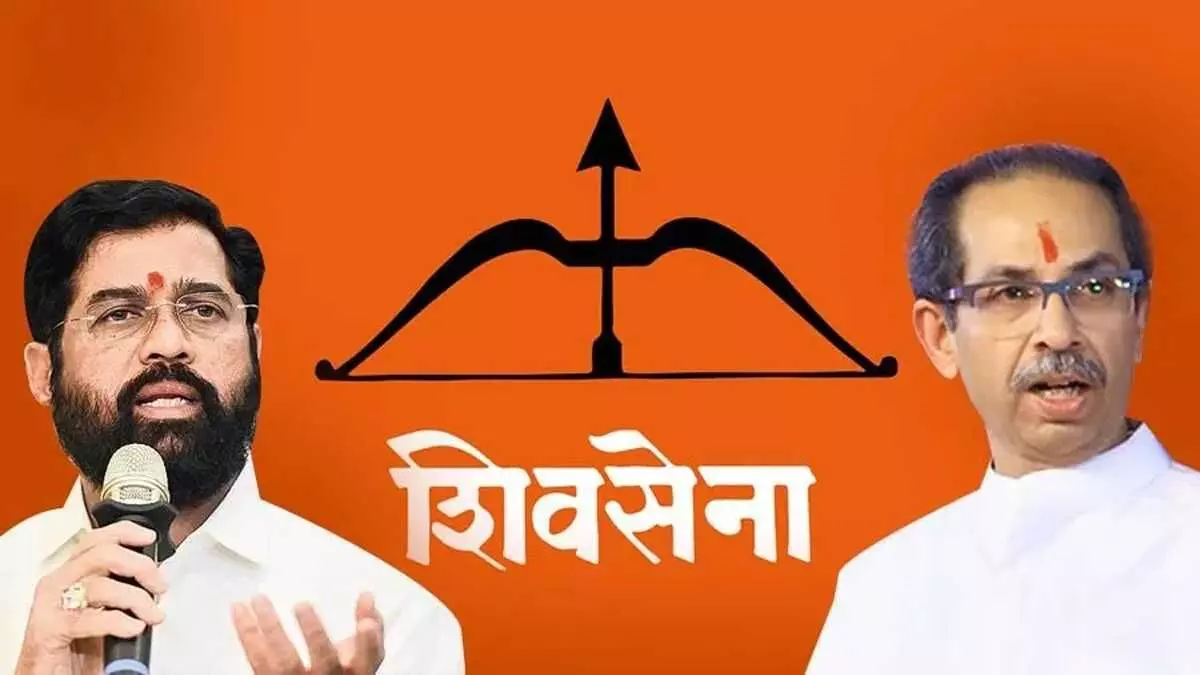 अगस्त में होगी शिवसेना के धनुष बाण पर सुनवाई, उद्धव गुट ने एनसीपी की तर्ज पर राहत की मांगी थी अगस्त में होगी शिवसेना के धनुष बाण पर सुनवाई, उद्धव गुट ने एनसीपी की तर्ज पर राहत की मांगी थी