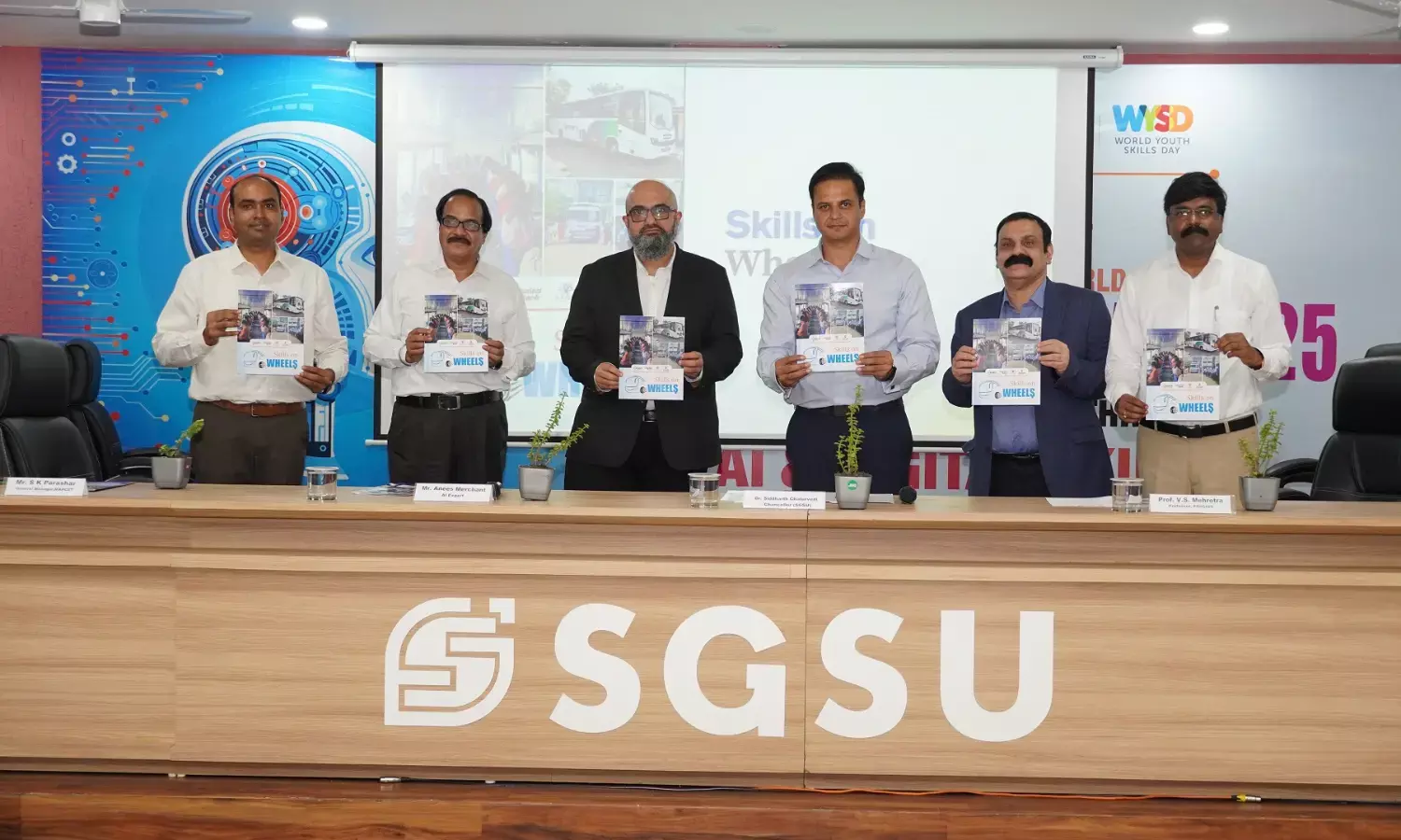 वर्ल्ड यूथ स्किल्स डे के अवसर पर स्कोप ग्लोबल स्किल्स यूनिवर्सिटी आयोजित कौशल चर्चा में बोले एआई एक्सपर्ट और उद्यमी अनीस मर्चेंट