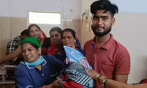 जिला अस्पताल में जिस गर्भस्थ शिशु को मृत बताया वह प्राइवेट हॉस्पिटल में जिन्दा निकला