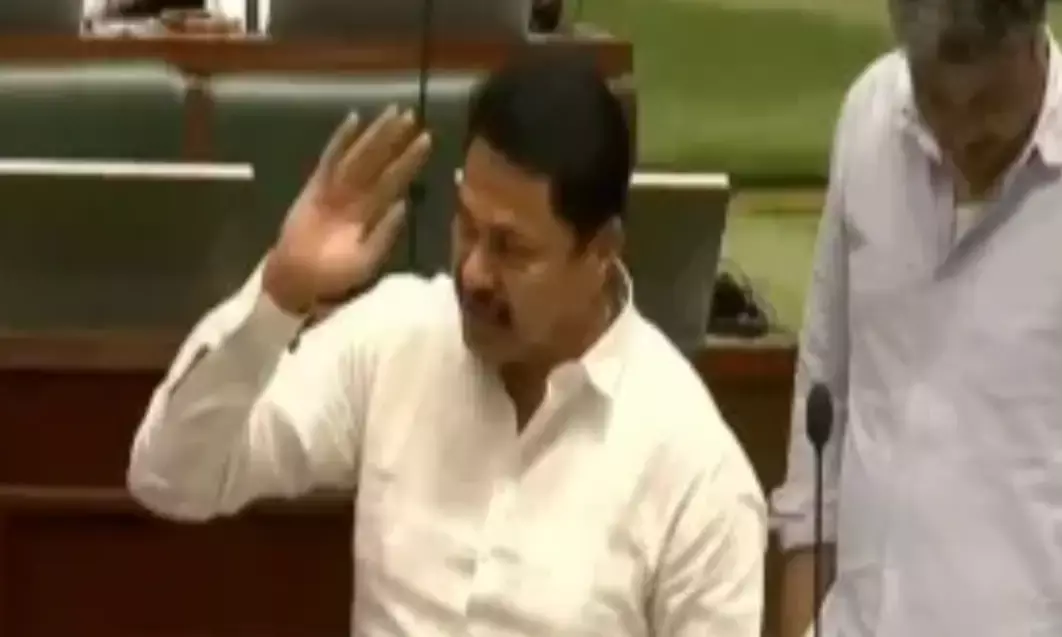 नाना ने उठाया मंत्रियों- नेताओं और अधिकारियों के हनी ट्रैप का मुद्दा,  सरकार पर हमला
