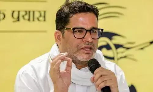 अब वोट बिहार में और कारखाना गुजरात में नहीं चलने वाला..,प्रशांत किशोर ने पलायन को लेकर सरकार को घेरा