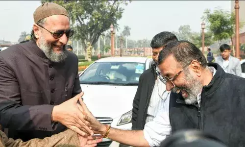 उनकी और मेरी विचारधारा रेल की पटरी जैसी, मिल जाए तो एक्सीडेंट..., ओवैसी पर निशिकांत दुबे का बड़ा बयान