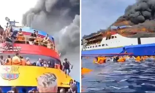 इंडोनेशियाई जहाज पर लगी भीषण आग, 280 यात्री थे सवार, तीन लोगों की मौत, 18 लापता
