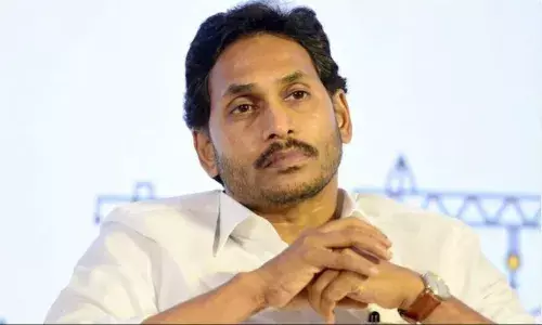 पूर्व सीएम जगन मोहन रेड्डी की बढ़ी मुश्किलें, पुलिस के आरोप पत्र में नाम शामिल, कहा - हर महीने 50 से 60 करोड़ की रिश्वत..