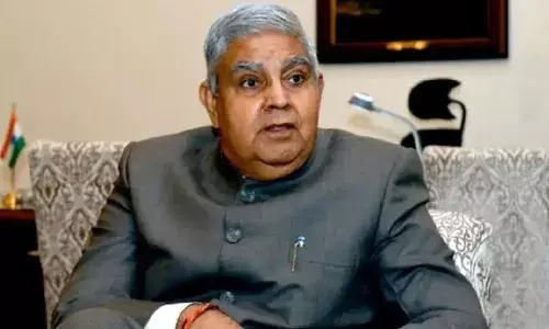 जगदीप धनखड़ के इस्तीफे पर विपक्ष ने जताई हैरानी, कहा - सदन की कार्यवाही के दौरान तो बिल्कुल स्वस्थ..