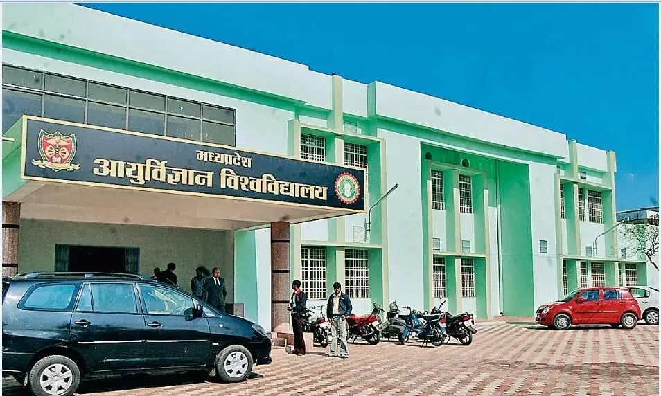 मेडिकल कॉलेज में तैयार होंगे इमरजेंसी मेडिसिन प्रोफेशनल्स मेडिकल कॉलेज में तैयार होंगे इमरजेंसी मेडिसिन प्रोफेशनल्स