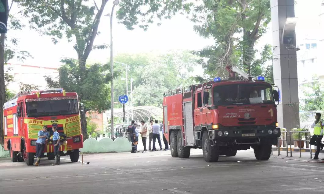एयरपोर्ट को उड़ाने का धमकी भरा ईमेल मिला, साइबर पुलिस सहित टीमें जांच में जुटी एयरपोर्ट को उड़ाने का धमकी भरा ईमेल मिला, साइबर पुलिस सहित टीमें जांच में जुटी