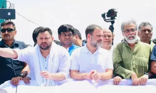बिहार SIR पर मचे सियासी बवाल के बीच तेजस्वी यादव का बड़ा बयान, बोले - विपक्ष कर सकता है चुनाव का बायकॉट