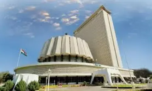 हिंदी भाषी विधायकों के भाषण विधानसभा की कार्यवाही में दर्ज नहीं