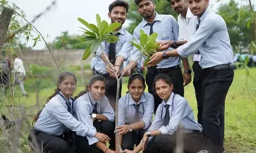 मध्यांचल प्रोफेशनल यूनिवर्सिटी का 500 से अधिक पौधे लगाने का लक्ष्य निर्धारित मध्यांचल प्रोफेशनल यूनिवर्सिटी का 500 से अधिक पौधे लगाने का लक्ष्य निर्धारित