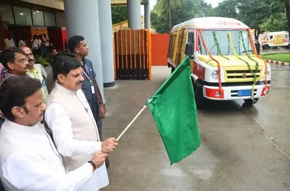 सेवा के संकल्प से प्रारंभ की नि:शुल्क शव वाहन सेवा - मुख्यमंत्री डॉ. यादव सेवा के संकल्प से प्रारंभ की नि:शुल्क शव वाहन सेवा - मुख्यमंत्री डॉ. यादव