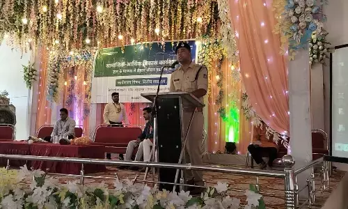 नशे से दूरी है जरूरी अभियान में पांच सौ महिलाओं व छात्रों ने ली नशा मुक्ति की शपथ नशे से दूरी है जरूरी अभियान में पांच सौ महिलाओं व छात्रों ने ली नशा मुक्ति की शपथ